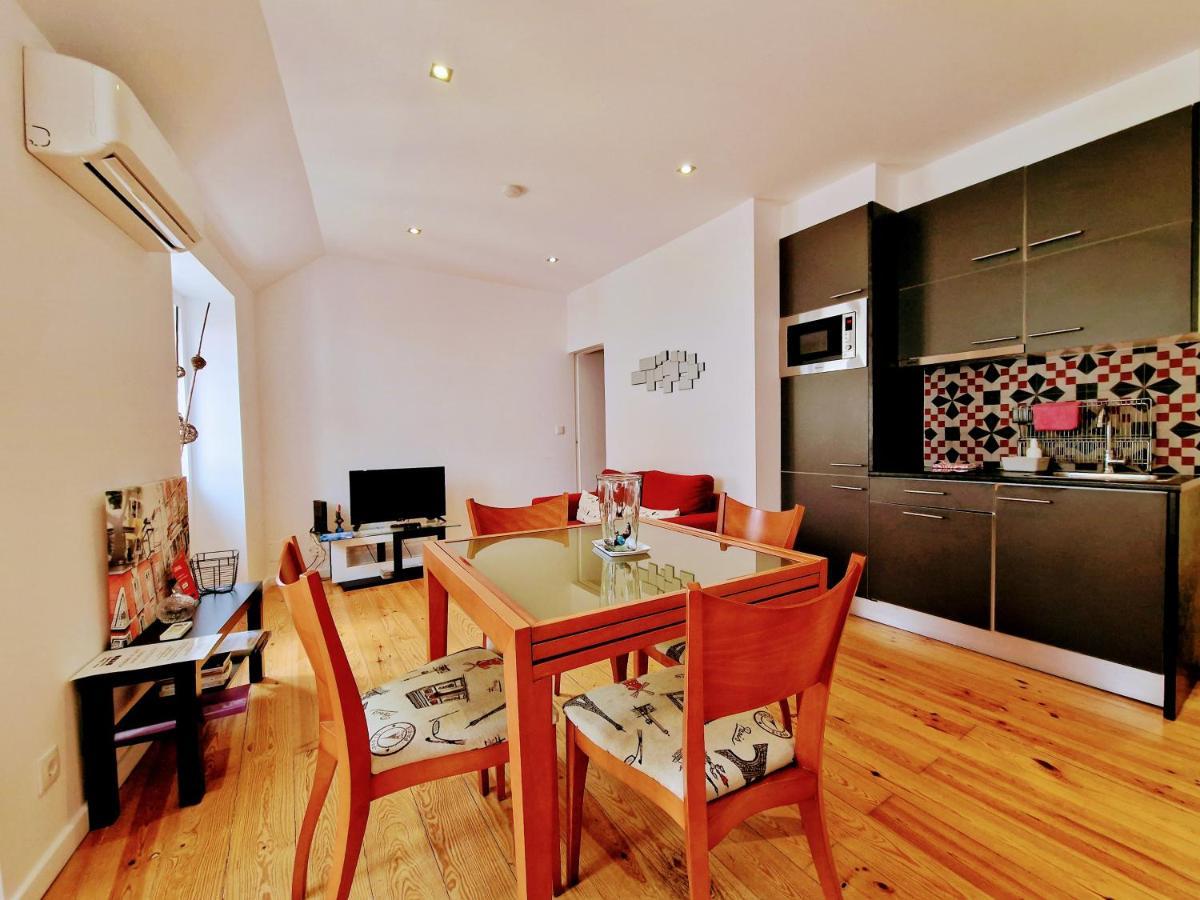 Mouraria & Flats By Village * Lisbon
