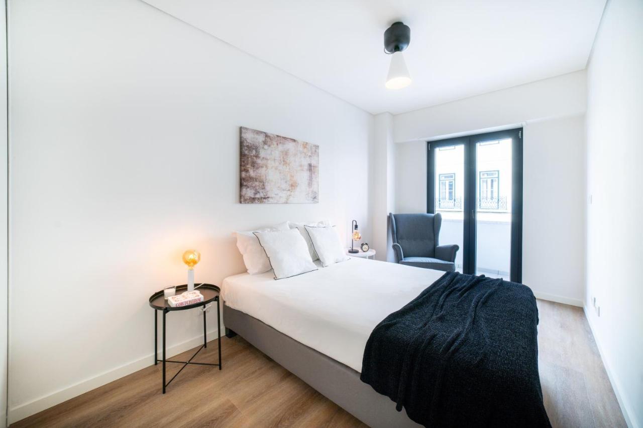 Lusiadas 53 2ºd - Beautiful Two-bedroom * Lisboa