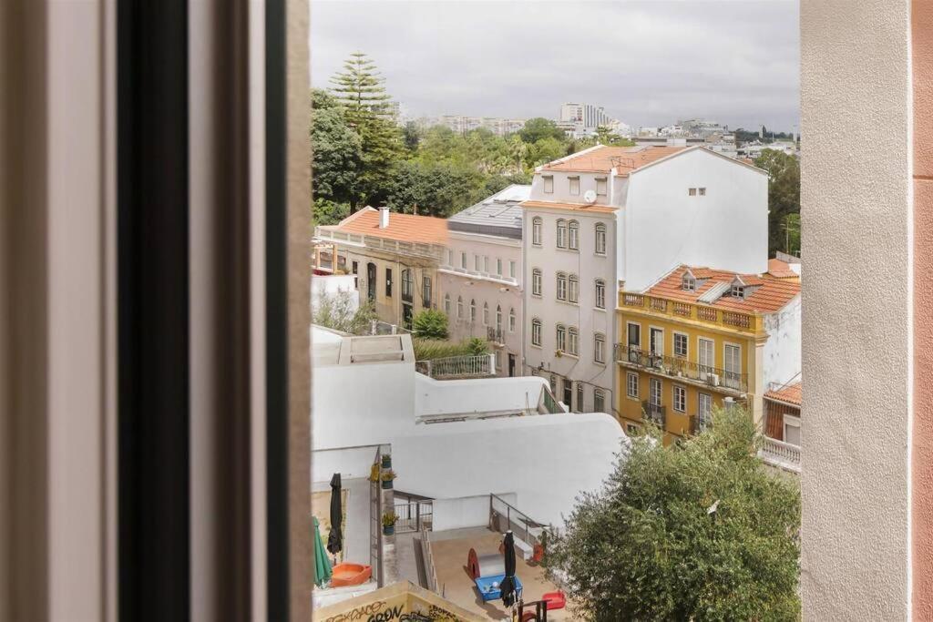 Classy 2br In Principe Real W/ Heating Lisbon