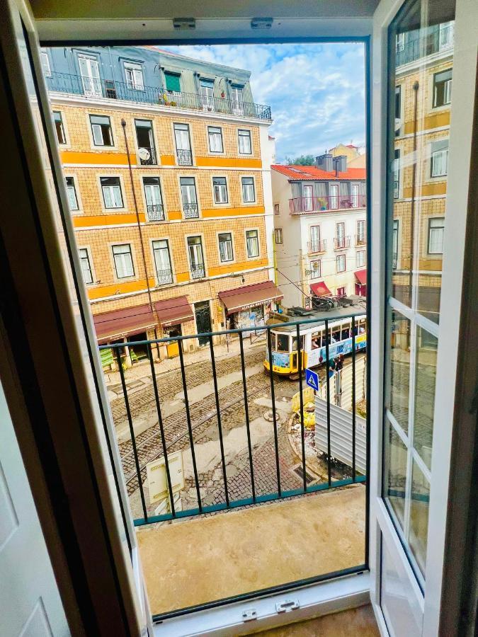 Apartment Discover Lisbons History - Stylish In Alfama