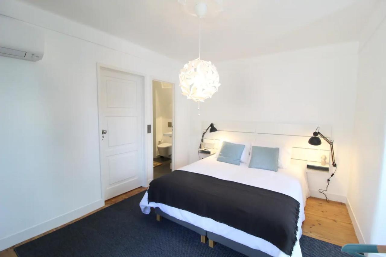 Holiday home Bright 1 Bd W Lovely Balcony In Lisbon