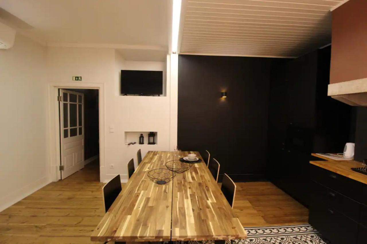 Bright 1 Bd W Lovely Balcony In Holiday home