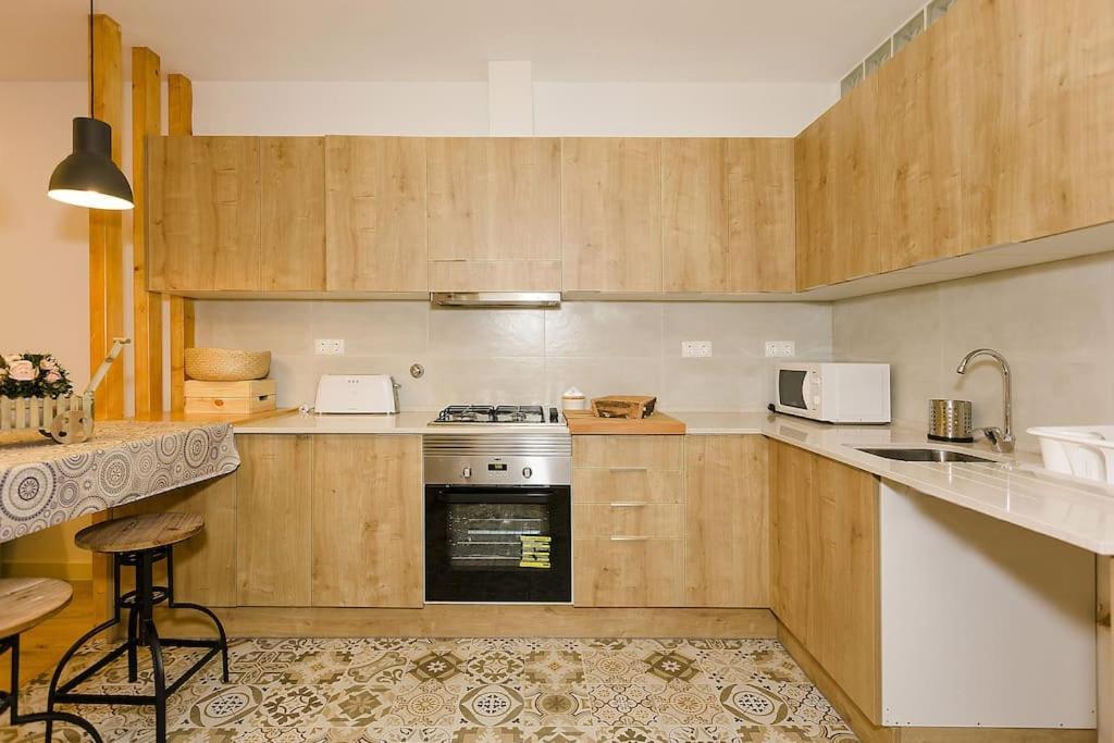 Place - Historic Center With Terrace * Lisbon