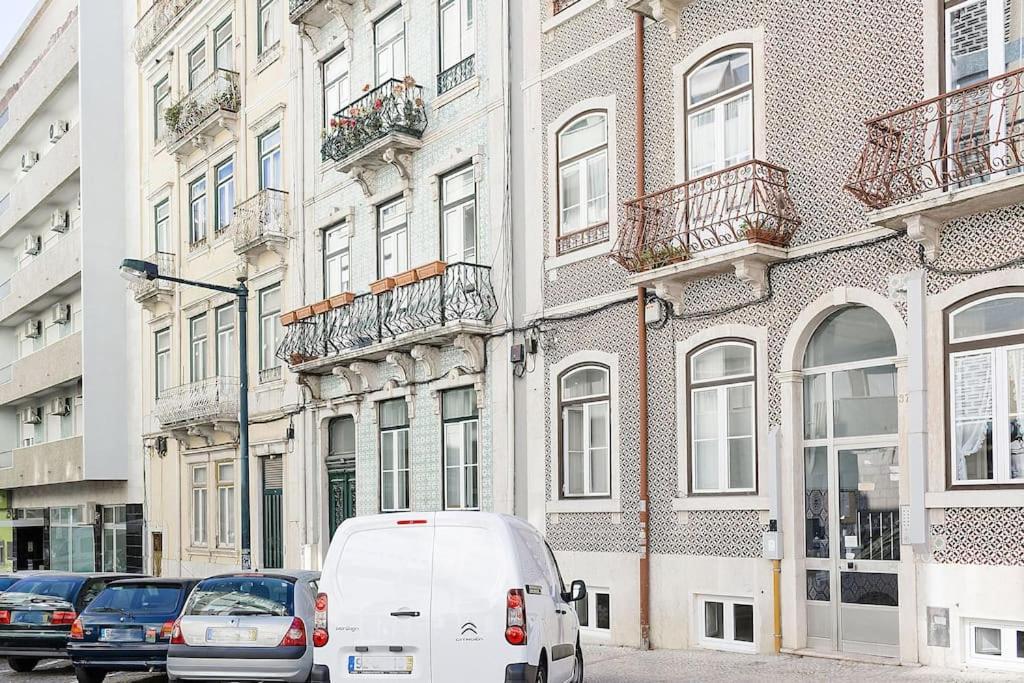 Apartment Place - Historic Center With Terrace Lisbon