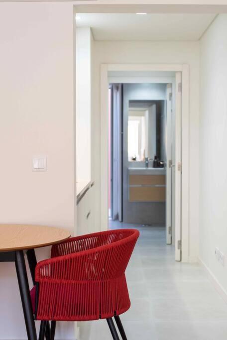Pardal Rc B - Stylish Studio In Alcantara With Free Parking Nearby Apartment