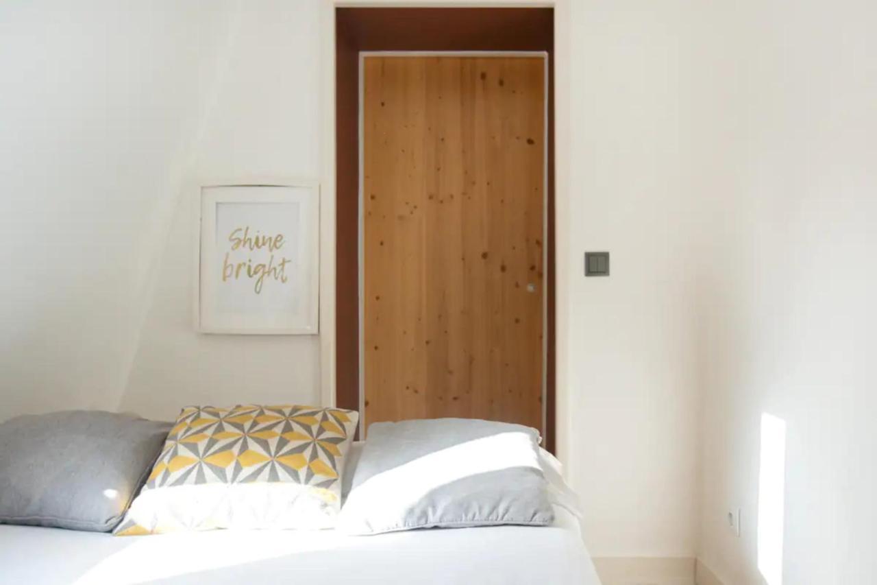 Cosy Little Bedroom In