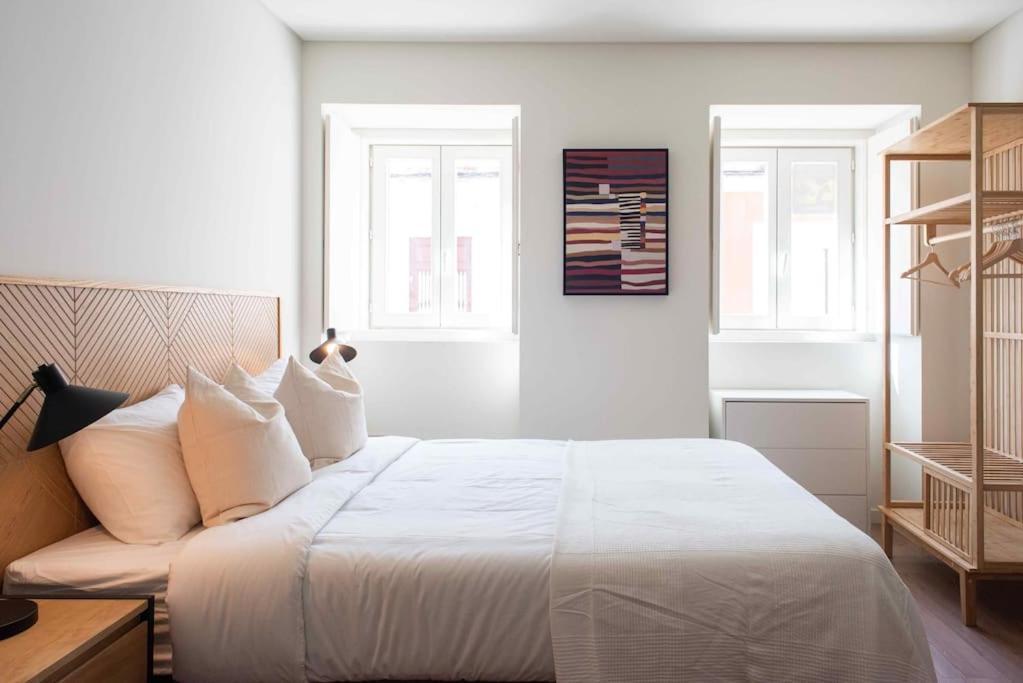 Apartment Pardal Rc B - Stylish Studio In Alcantara With Free Parking Nearby