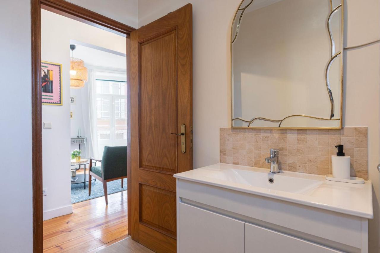 Apartment Classy And Charming By Lovelystay