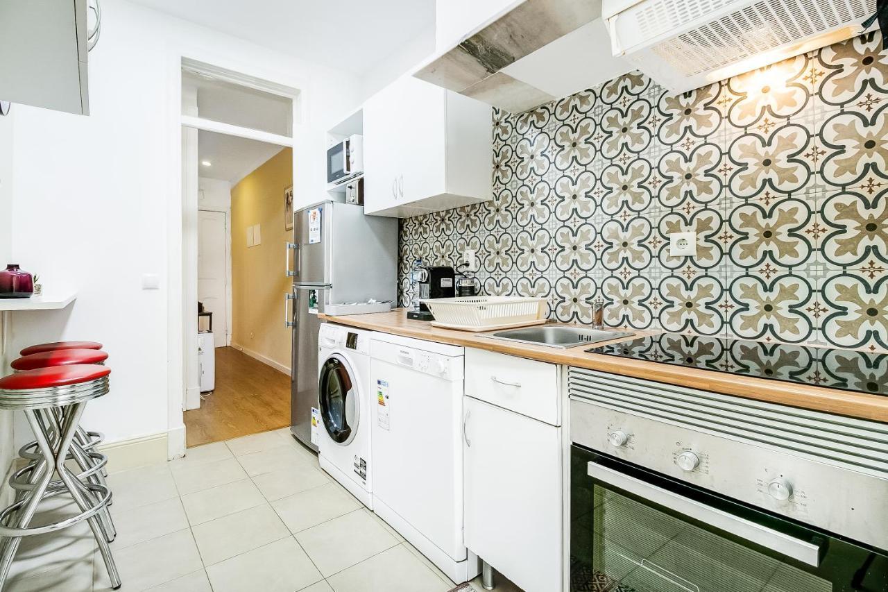 Charming Iii Apartment