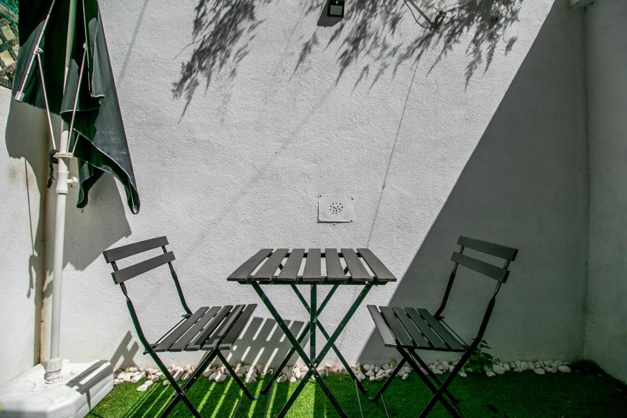 Charming Iii Apartment *