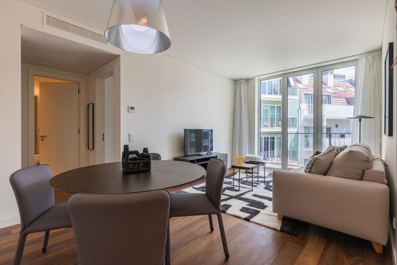 Apartment Upscale In Center By Lovelystay