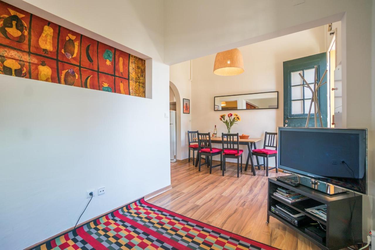 Traditional Gomes - Lisbon's Oasis Apartment *