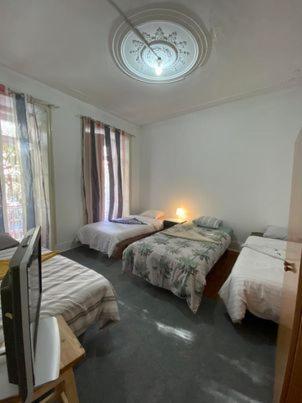Bangla Hostel *