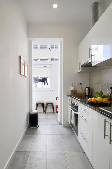 Apartment Charming Central Lisbon