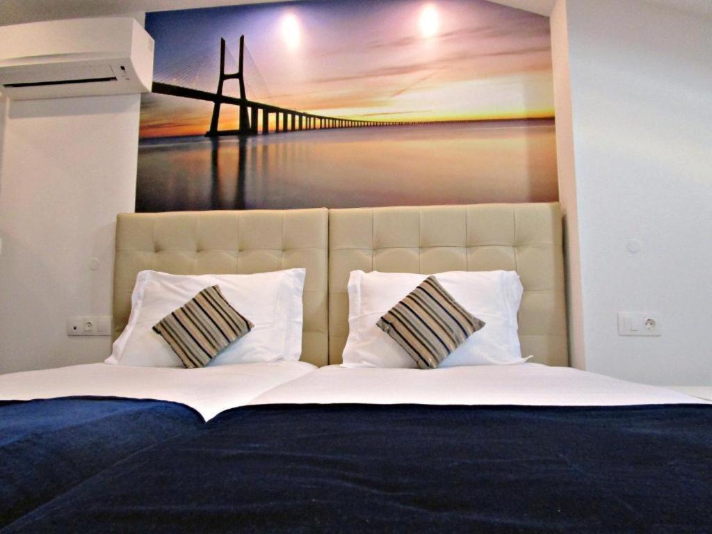 Aparthotel & By 3*