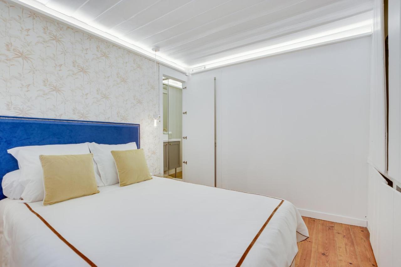 Golden Cage Chiado - Charm Historic And Cozy Apartment Lisbon