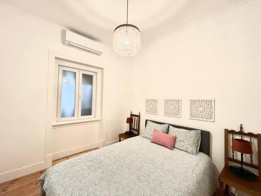 Beautiful Gloria - 120m2 With A/c And Garden * Lisbon