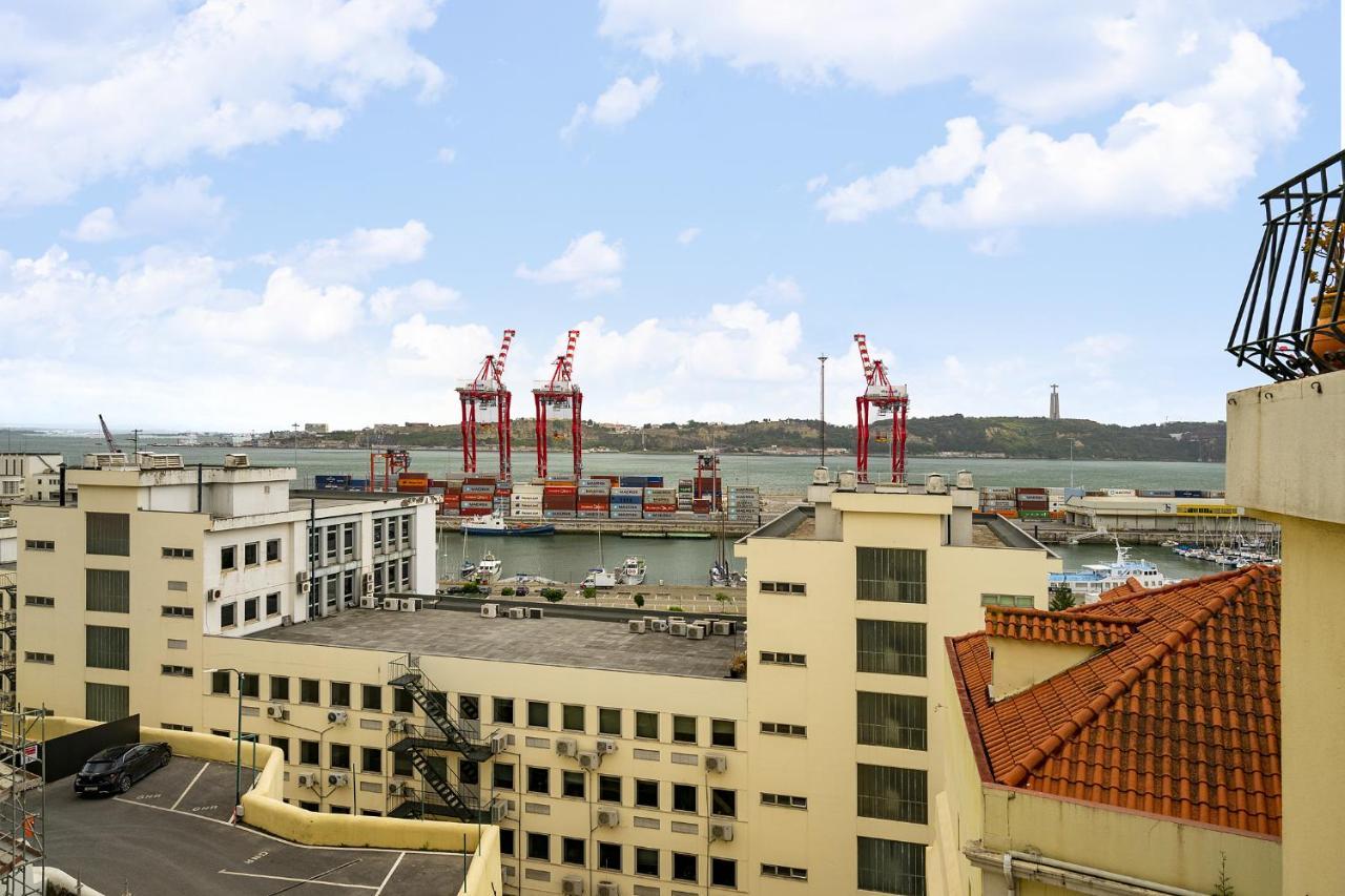 Whome 1-bed W/ River Views Great For D Nomads & R Workers * Lisbon