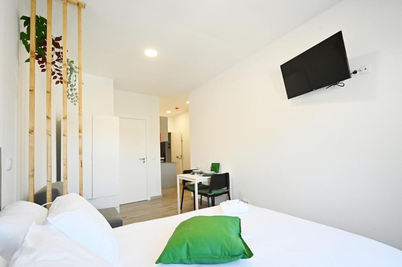 Right Place Apartment