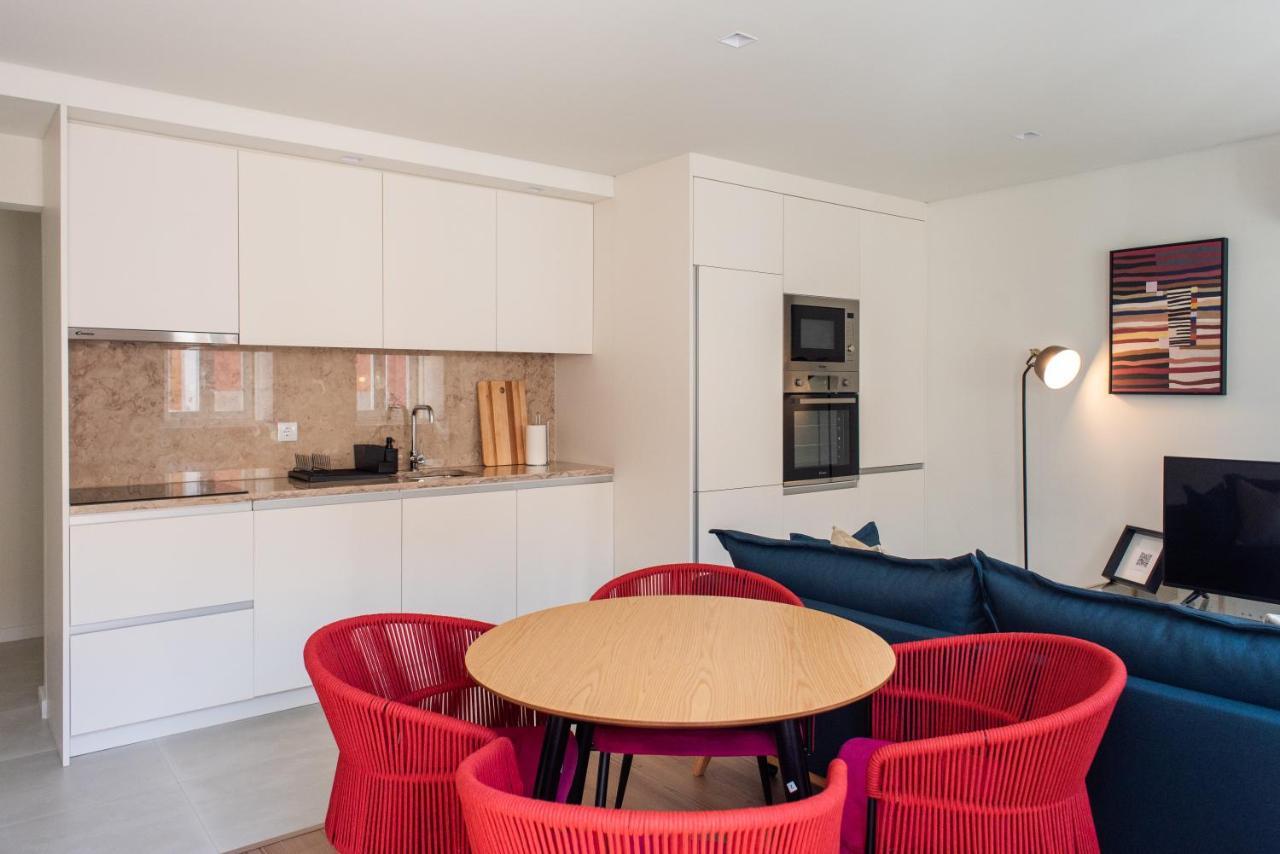 Pardal 15 - Boutique 2 Bed With Free Parking Nearby Apartment
