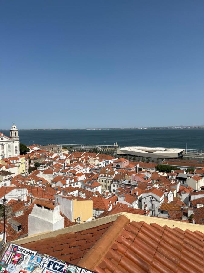 Divine House Of Graca * Lisbon