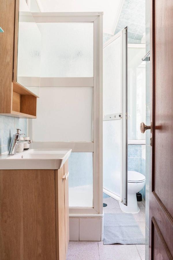 Apartment 2 Bedroom For 4 People With Free Public Parking *