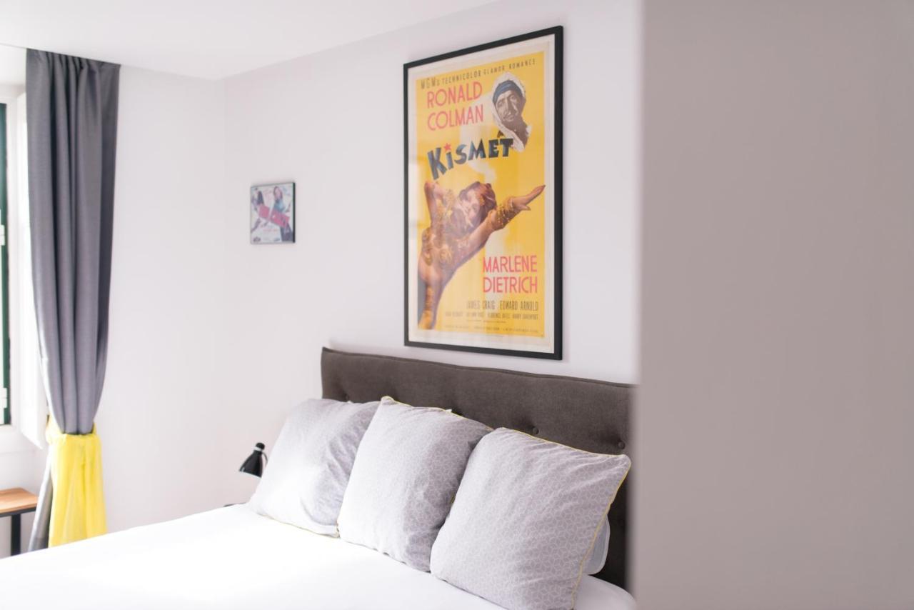 Apartment Charming, Sun-drenched In Estrela Lisbon