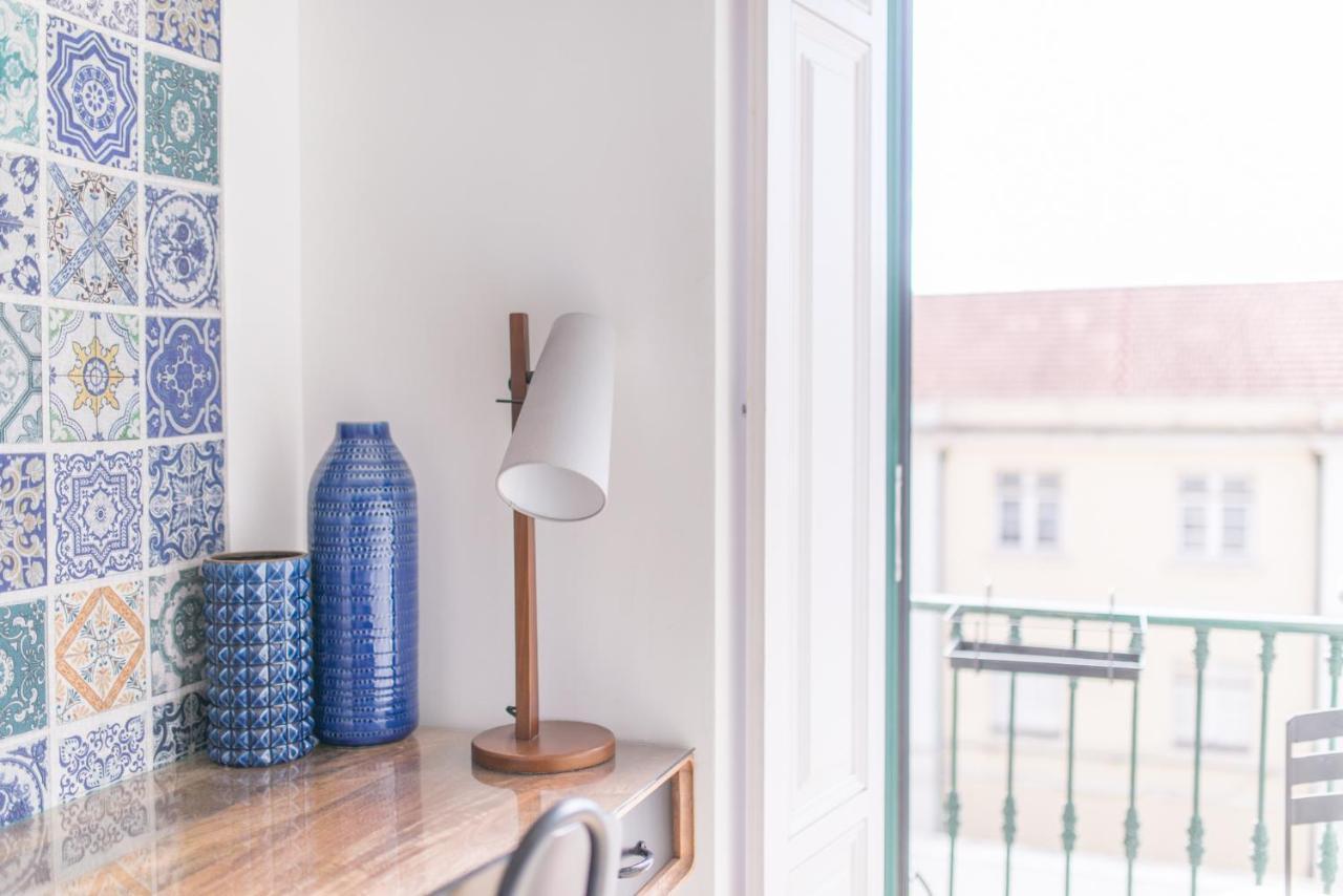 Apartment Charming, Sun-drenched In Estrela *