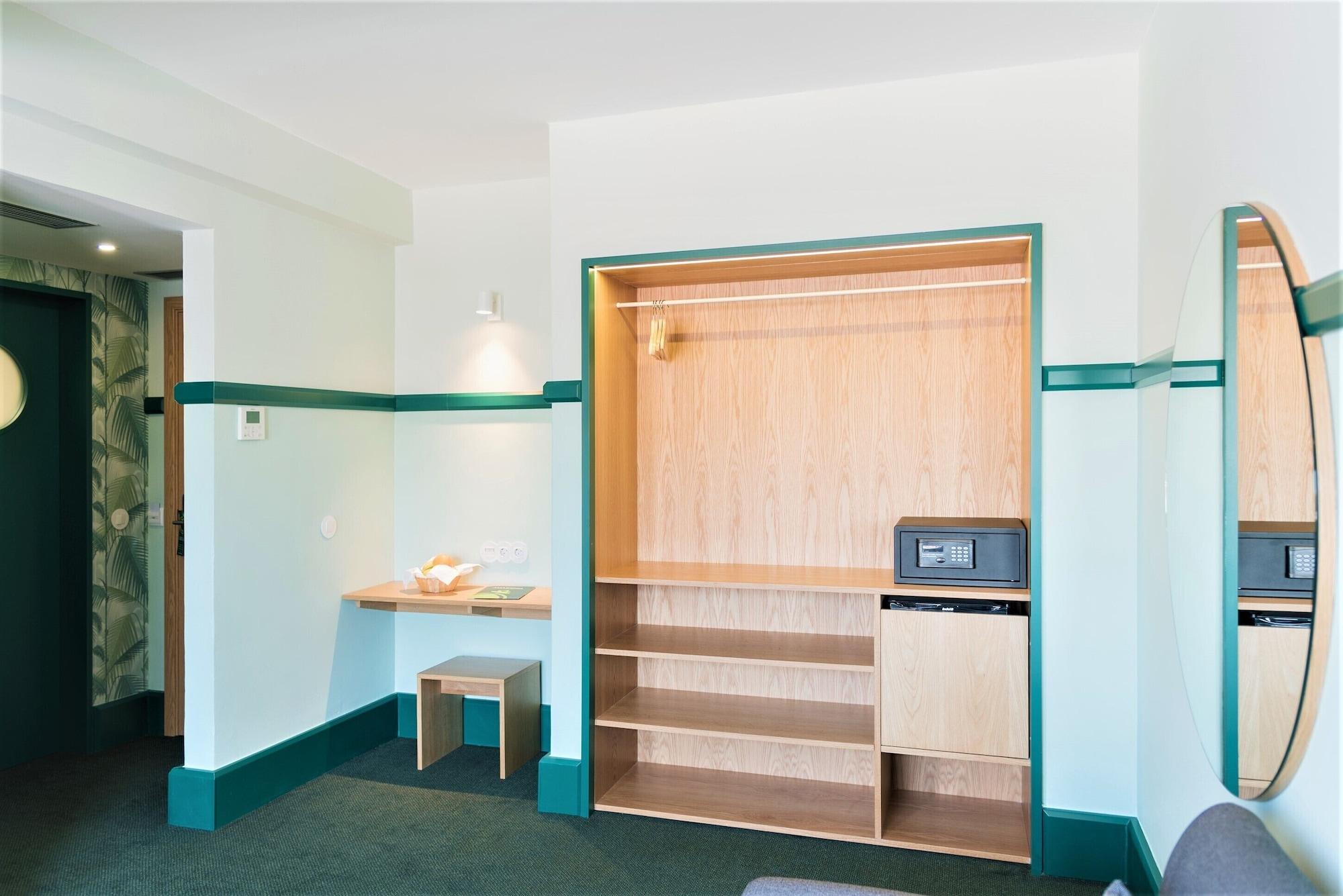 Holiday Express & - Principe Real By Ihg 3*