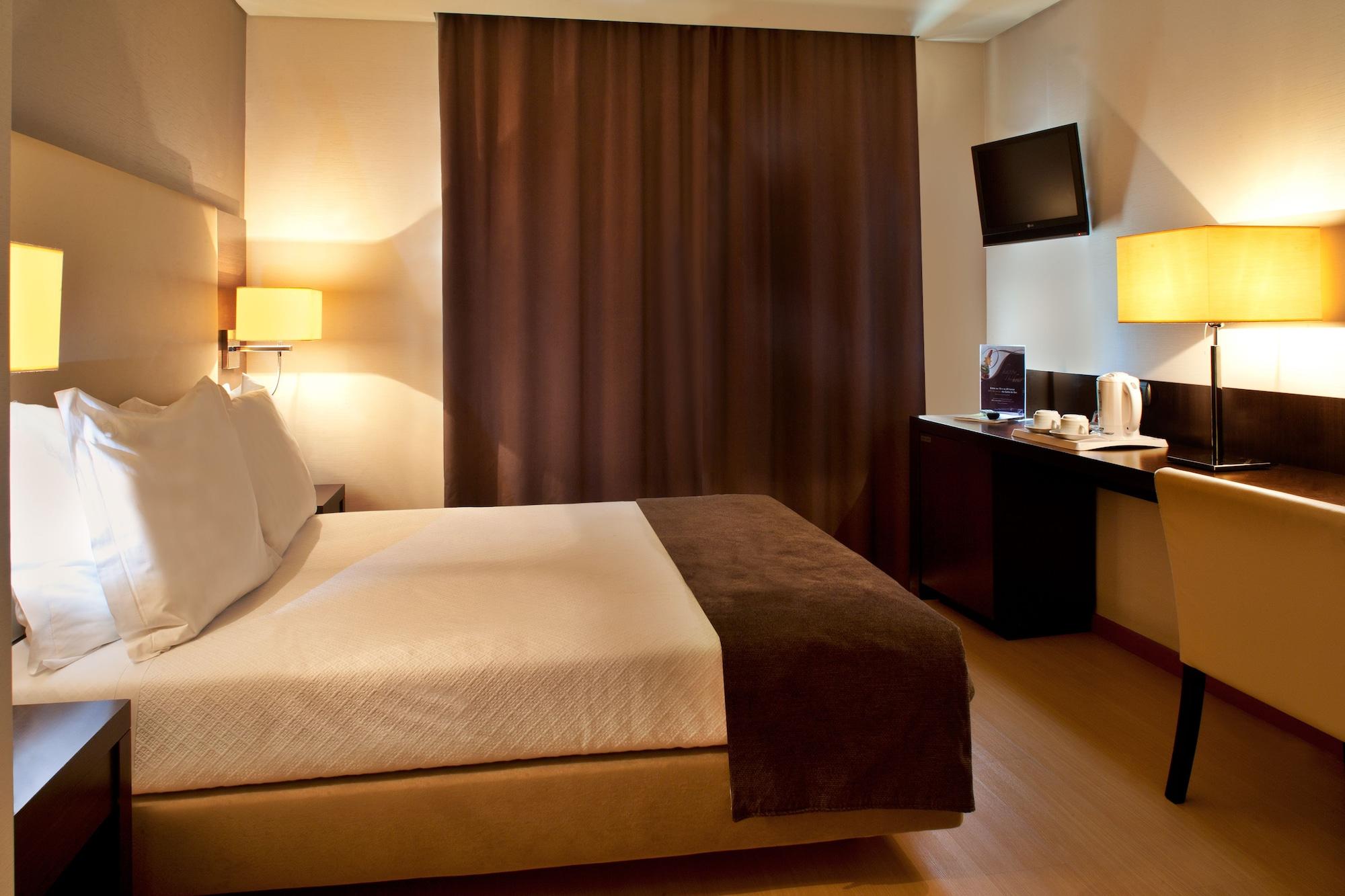 Turim Iberia Hotel 4*