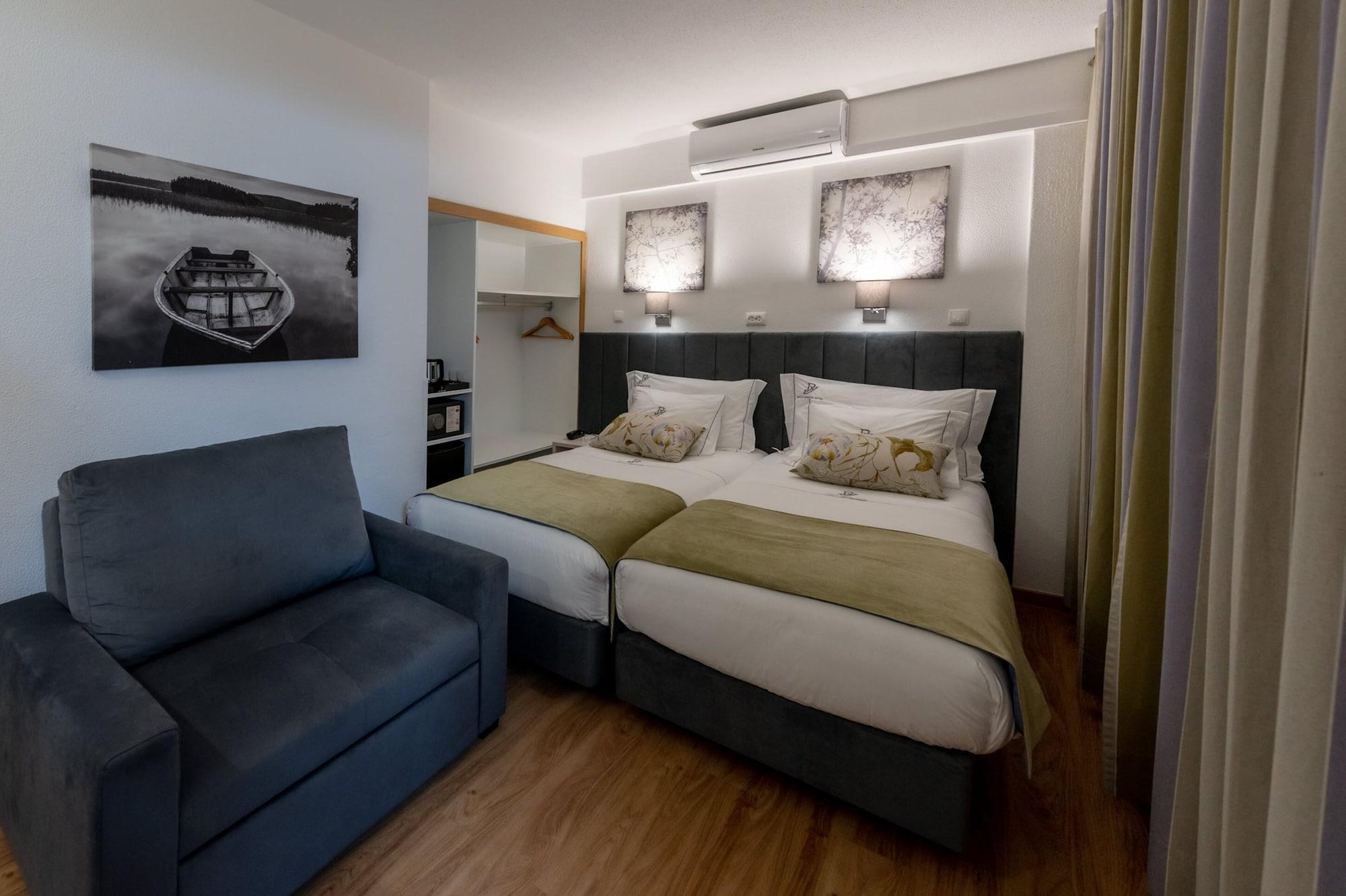 Hotel Dinya Lisbon