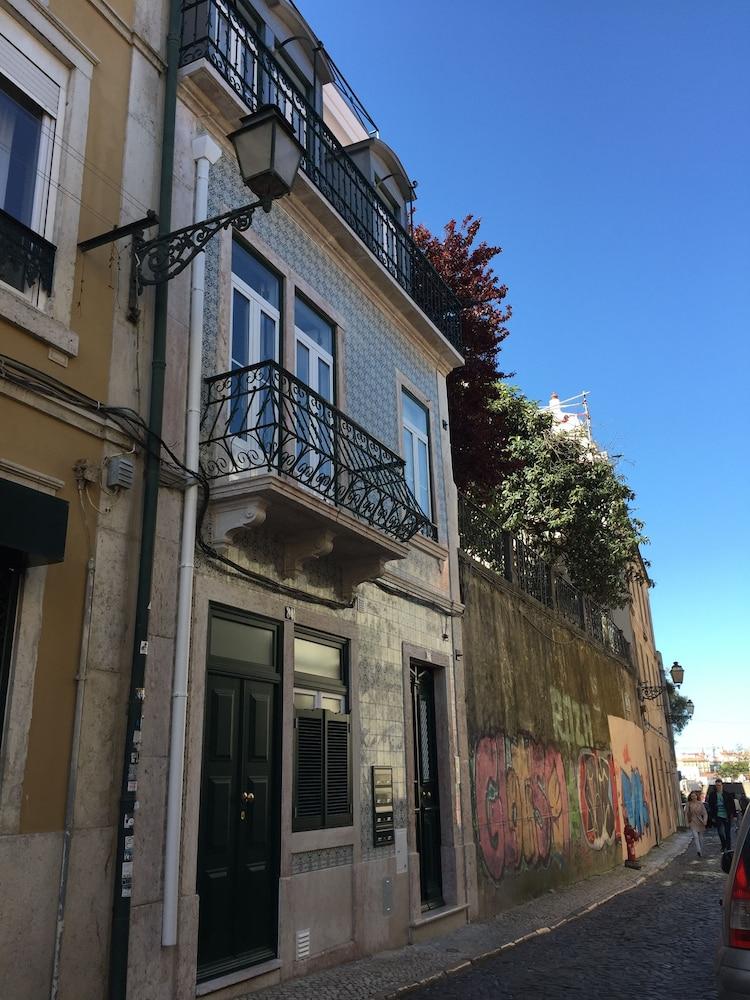 Apartment Flats Castelo - Horigem *