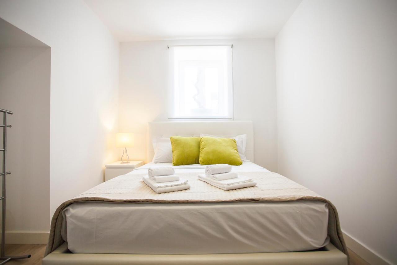 Apartment 155 - Amalia In Santos Lisbon