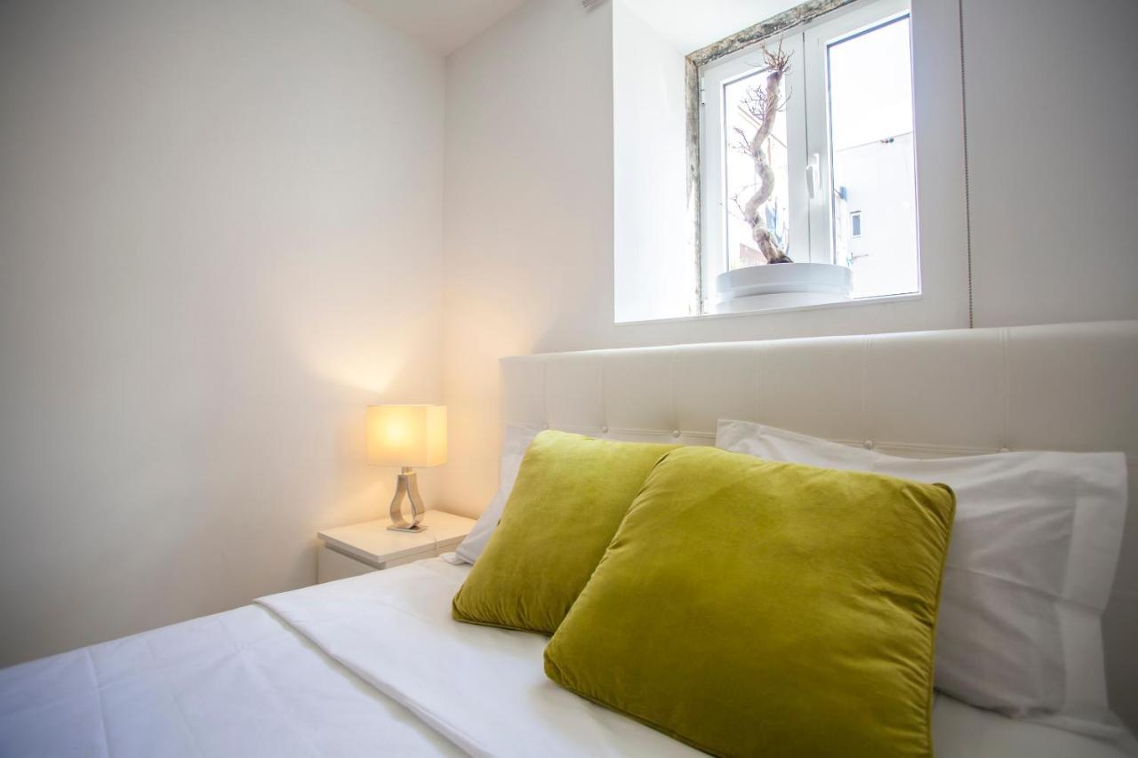 Apartment 155 - Amalia In Santos