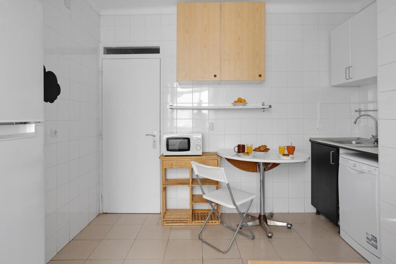 Group-friendly In The Heart Of Bairro Alto Apartment Lisbon