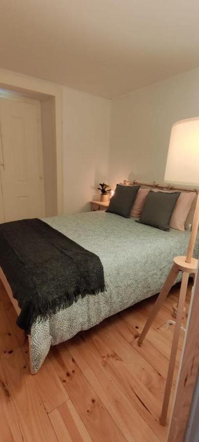 Homestay Com Varanda Na Rua Dos Douradores *