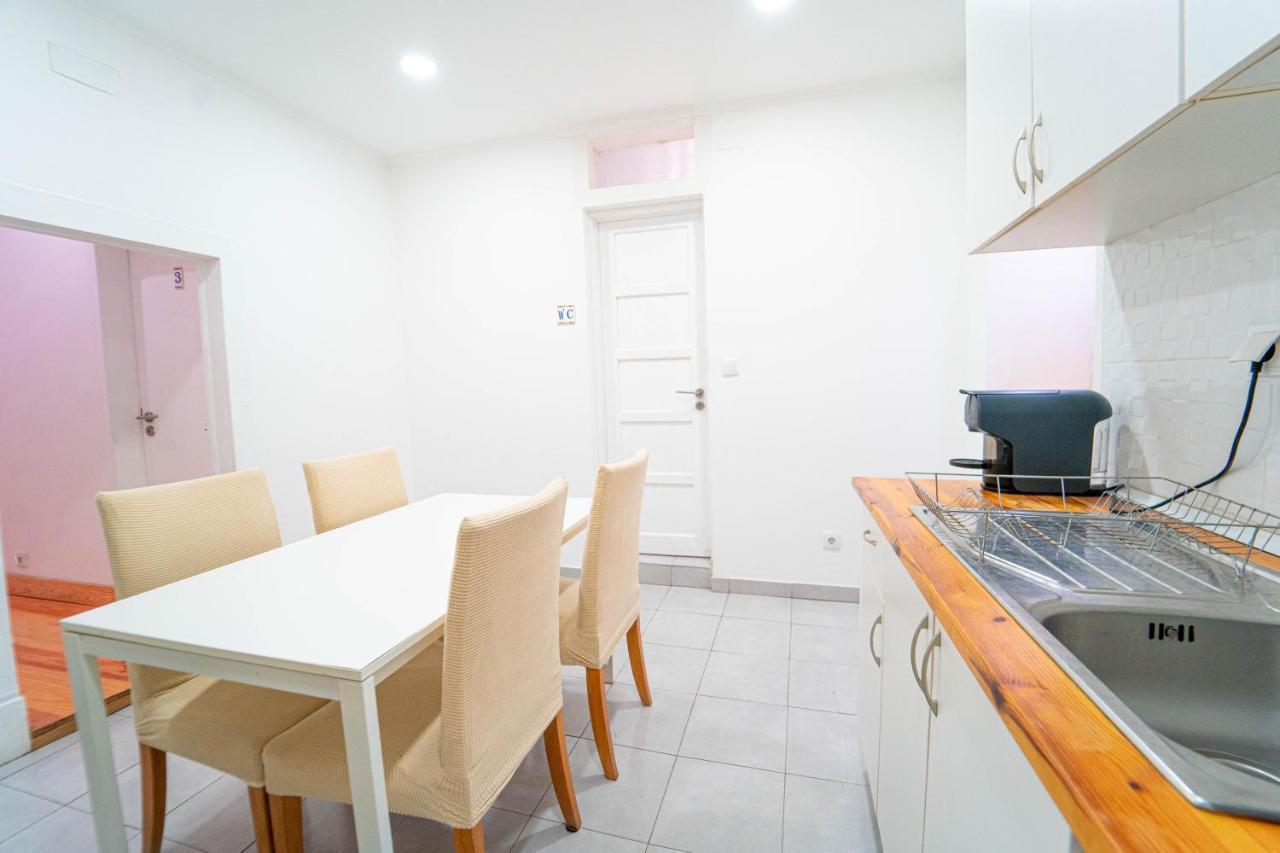 Homestay Lisbon Stays *