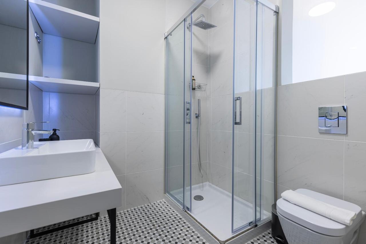 Apartment Liberdade Concept 3bdr By Lovelystay *