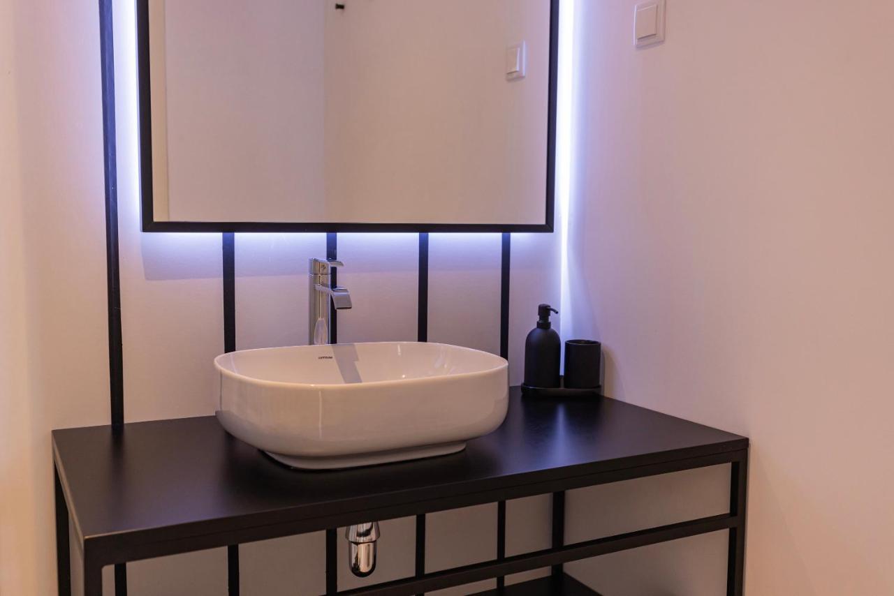 Apartment Liberdade Concept 2bdr By Lovelystay *
