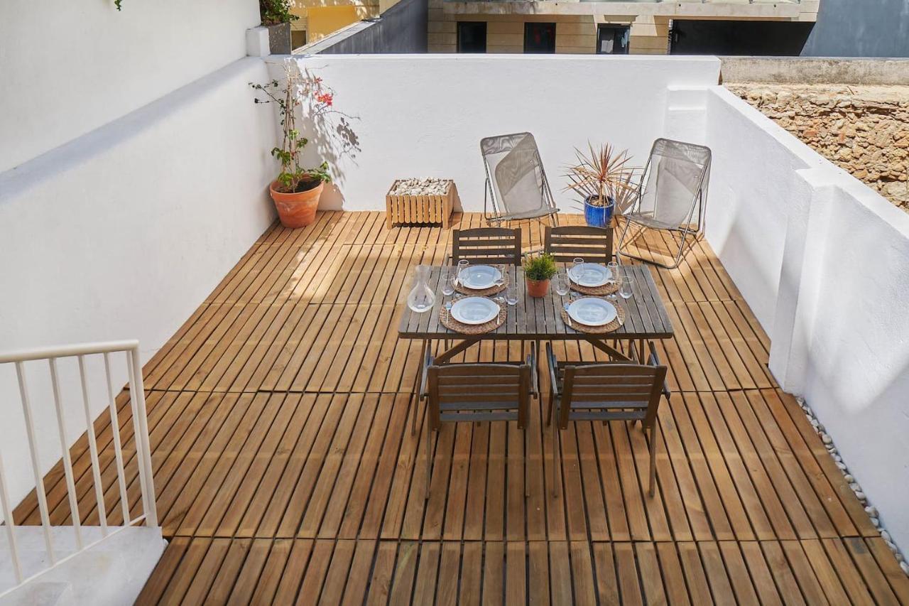 Apartment Modern Flat With Double Patio Right Next To Estrela Gardens Lisbon