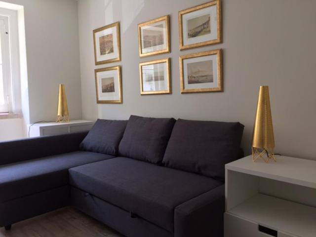 Apartment Fantastic 1 Bedroom At Roma Avenue - 1b Lisbon
