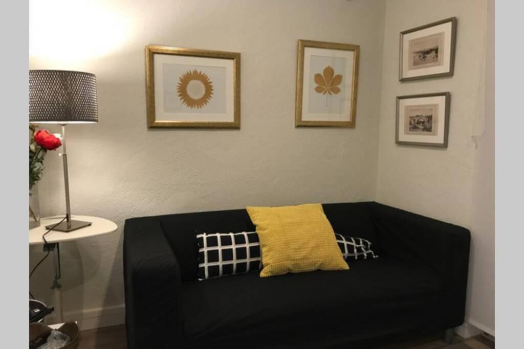 Cosy 3 Bedrooms At Campolide - 60 1a Apartment *