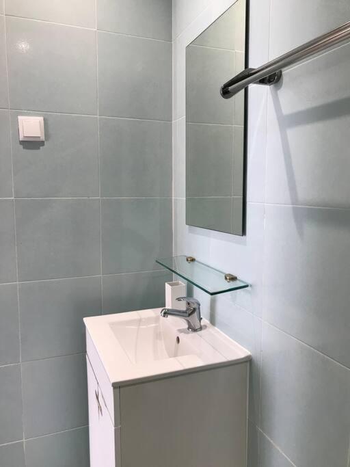 New Cosy & Charming In Campolide - 3a Apartment