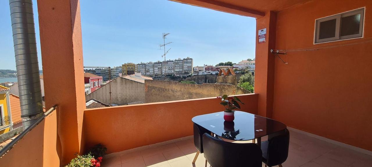 Relax In For 4 People With Terrace And Parking Apartment *