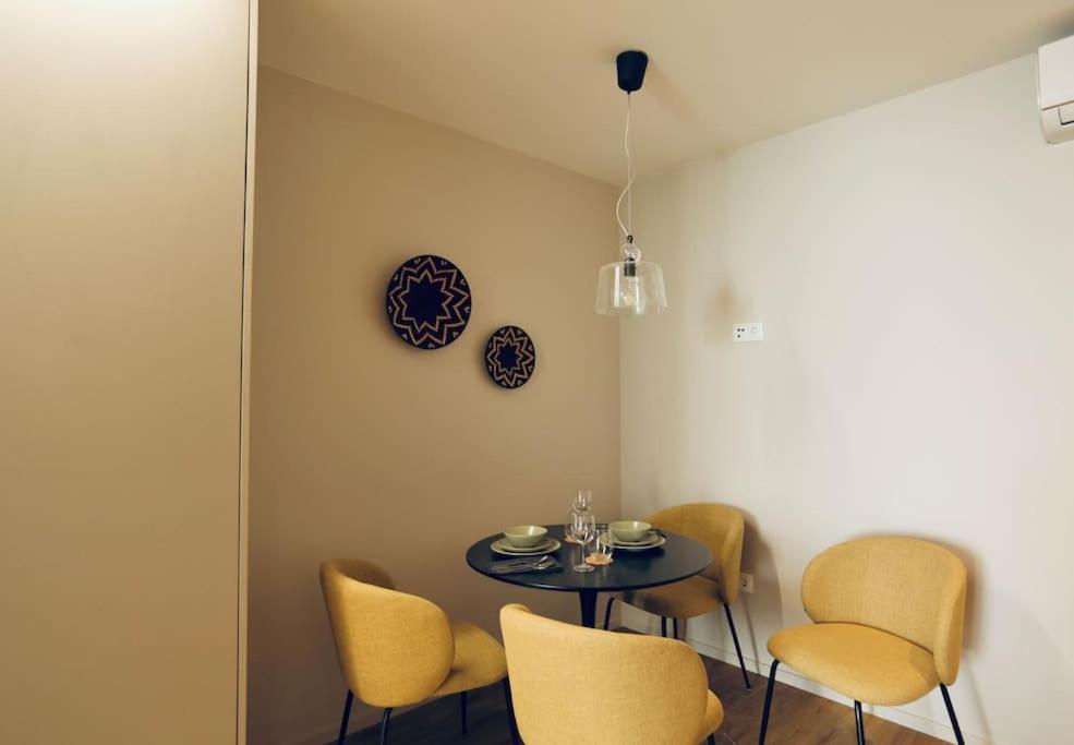 Center History 106 Letters Apartment Lisbon