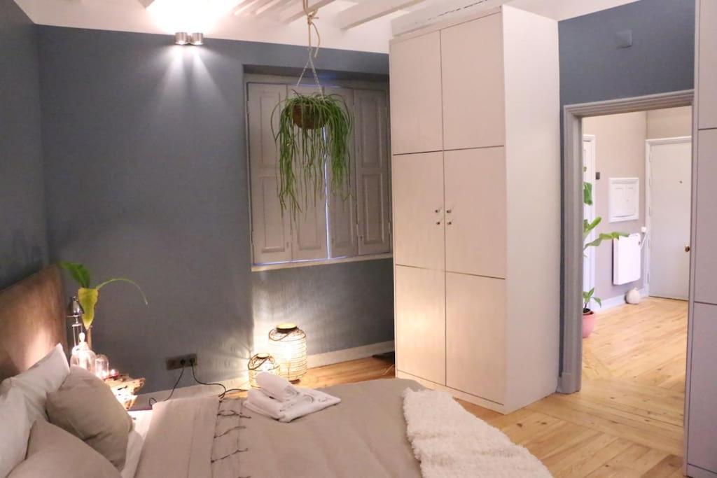 Apartment Madalena Views - Stylish & Luxury @ Baixa Lisbon