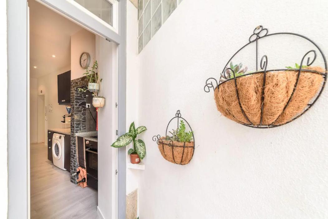 Apartment Modern Rustic In Graca By Lovelystay