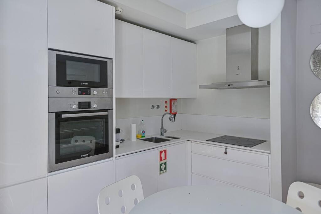 Ola - Benfica Apartment *