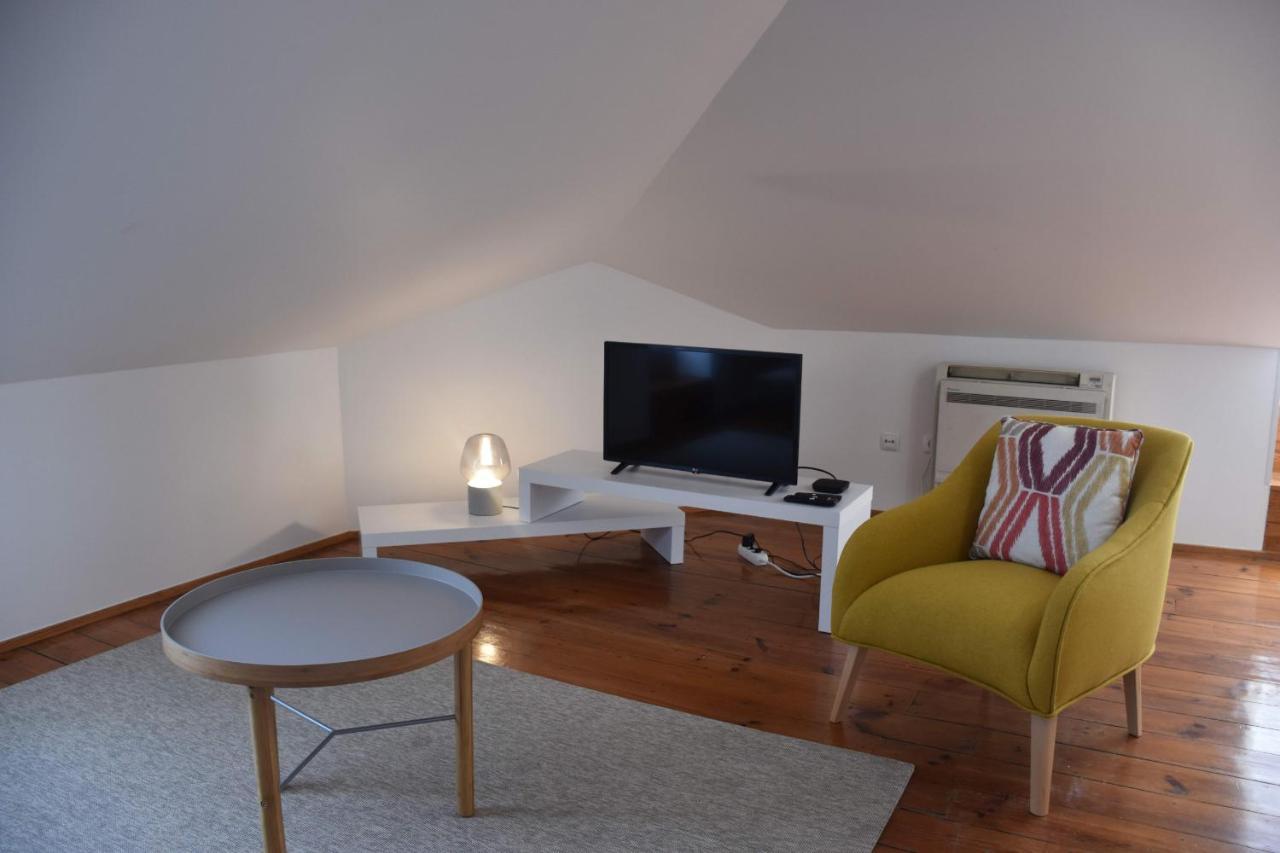Ttl51 - Cais Do Sodre Com Vista Rio Apartment *