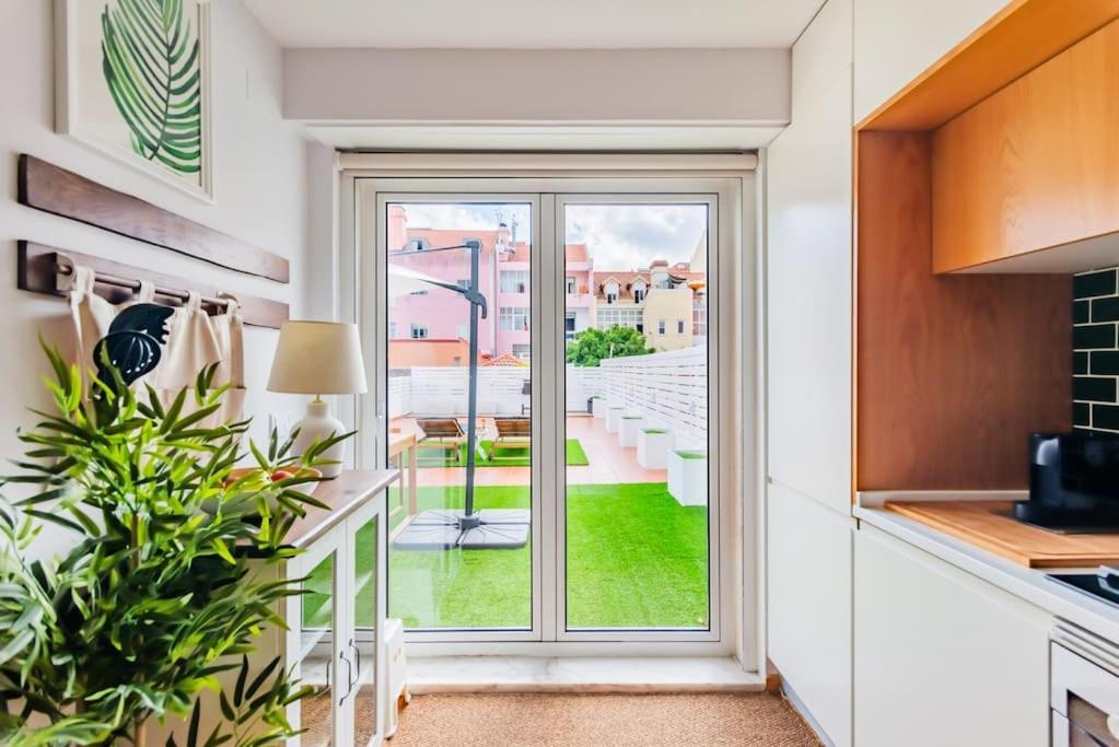 @sholubi - Charming, Quiet & Cozy! Apartment Lisbon